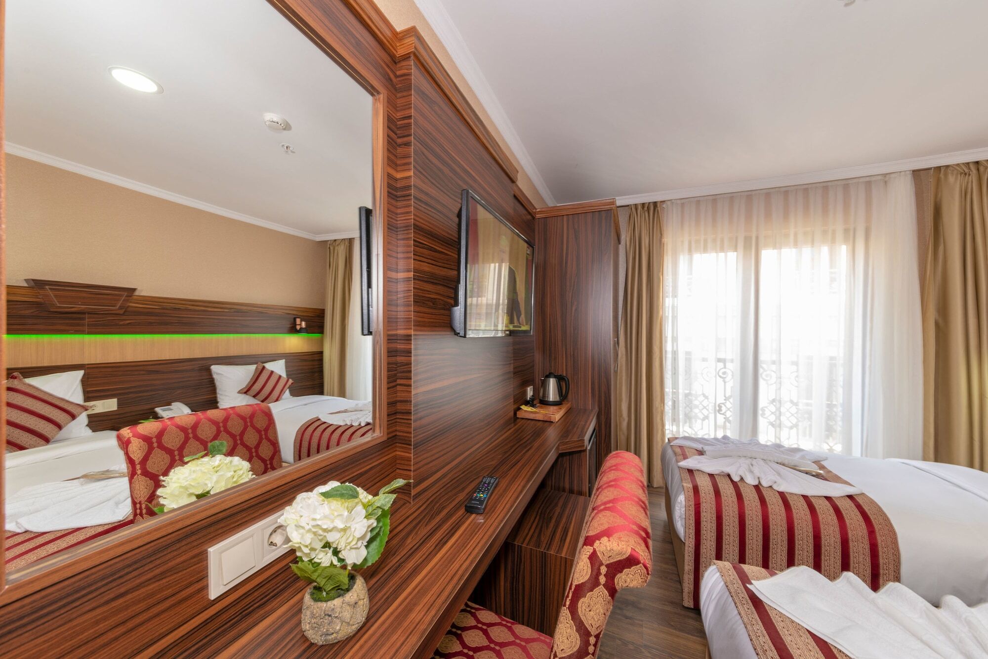 Vision Deluxe Hotel Provincia di Provincia di Istanbul Esterno foto